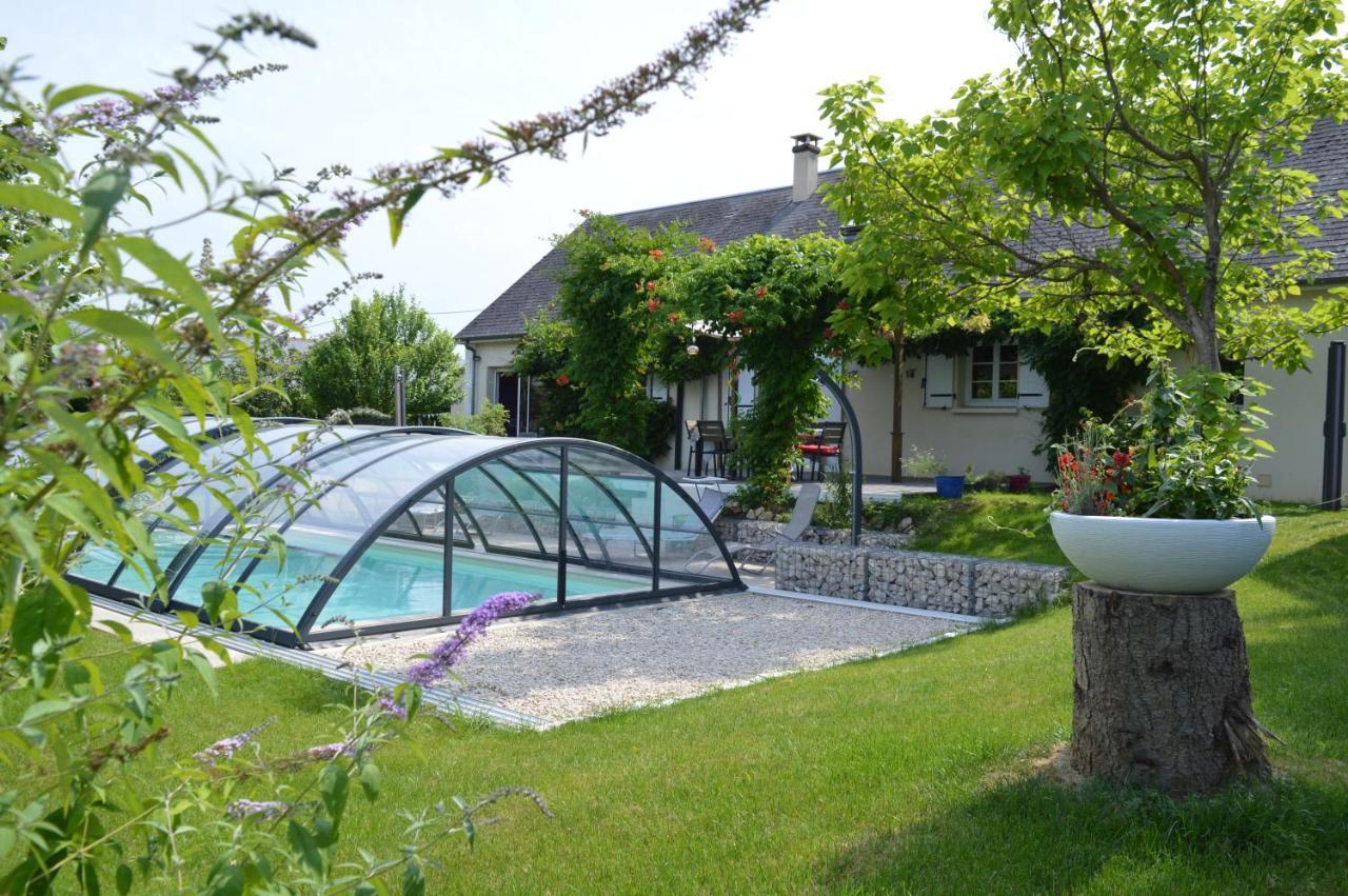 Au Coeur Du Bien-Etre, Chalet Avec Piscine Chauffee Et Couverte, Spa, Sauna, Massages Monteaux Exterior foto