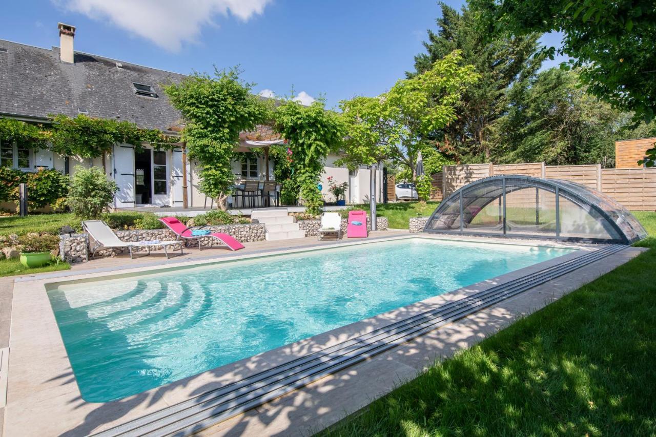Au Coeur Du Bien-Etre, Chalet Avec Piscine Chauffee Et Couverte, Spa, Sauna, Massages Monteaux Exterior foto